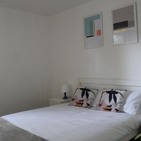 The Yellow House Apartment ลอนดอน ภายนอก รูปภาพ